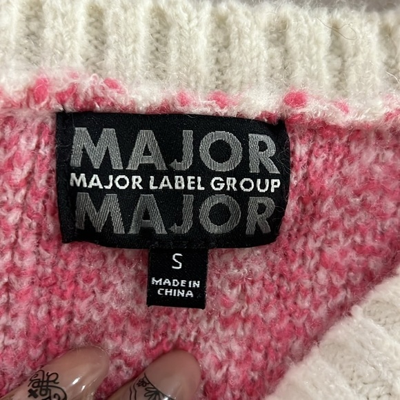MAJOR LABEL GROUP π©· Sz: Small π  Long Sleeve Sweater π White/Pink π Acrylic - Picture 6 of 7